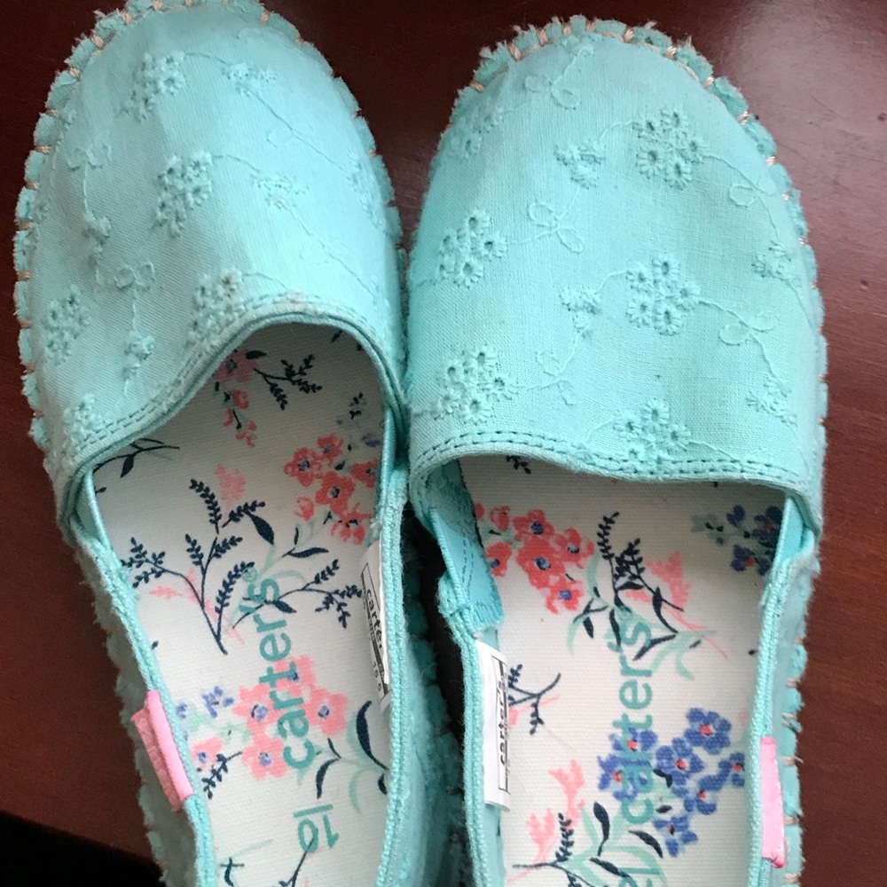 Girl shoes